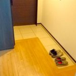※写真は新築時撮影のものになります。室内状況は現況優先とします。(玄関)